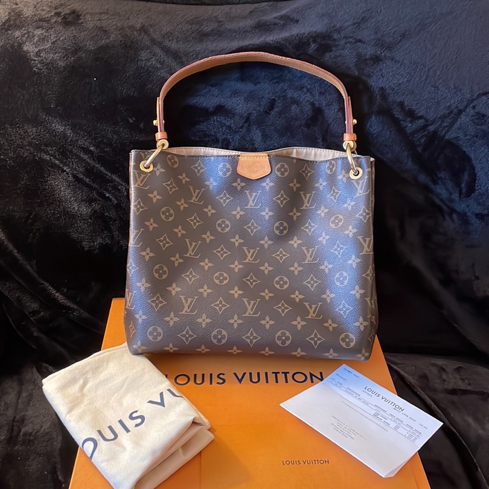 LOUIS VUITTON GRACEFUL PM